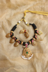 Antique Jadau Black Thread Set