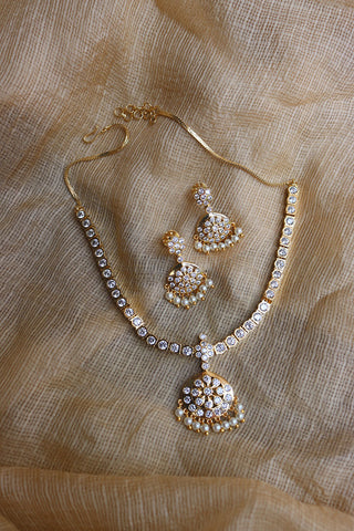 Traditional AD Stone Pendant Set