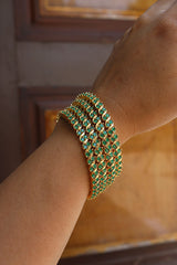 Circle Stones Curve Set of 4 Bangles