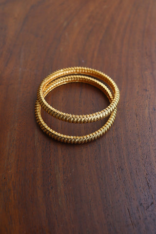 Set of 2 Classic Gold Bangles