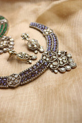 Victorian Peacock Tilak Close Neck Set