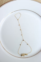 Dainty Stars Handchain