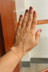 Dainty Stone Handchain