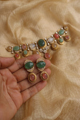 Earthy Gems Choker Set
