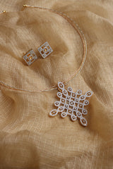 Diamond Twister Pendant Set