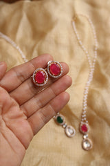 Pearl Oval Pendant Chain Set