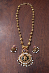 Krishna Maala Pendant set