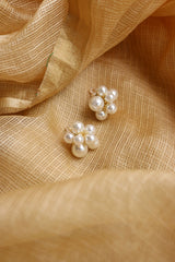 Classic Pearl Bunch Studs