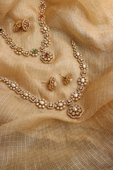 Tradtional Tilak Close Neck Set