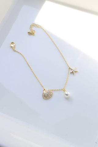 Gold Shell Pearl Bracelet