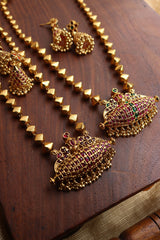 Dumroo Peacock Pendant Set