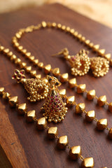 Dumroo Peacock Pendant Set