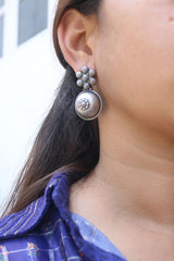Flower Tomb Studs
