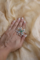 Emerald Flower Finger Ring