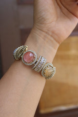 Circles Moon Kada
