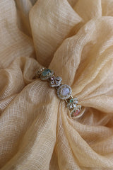 Oval Phool Kada