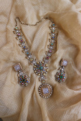Statement Oval paisley Set
