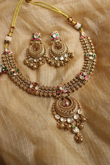 Kundan Lotus Close Neck Set