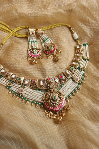Jadau Kundan Pearl Choker Set
