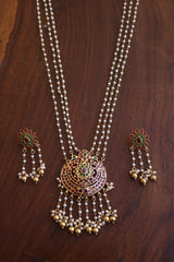Tilak Peacock Pearl Line Pendant Set
