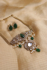 AD Kundan Tilak Green Choker Set