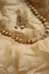 Dumroo AD Flower Necklace Set