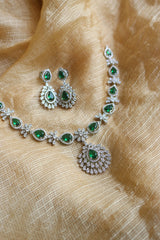 Delicate AD Green Tilak Set