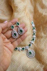 Delicate AD Green Tilak Set