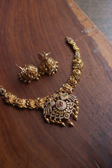 AD Intricate Peacock Tilak Set