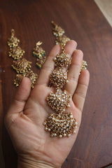 Chaand Step Teeka