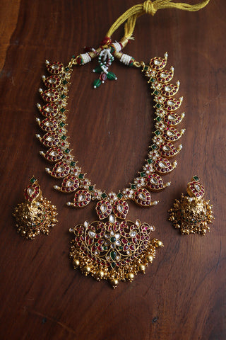 Kundan Paisley Flower Short Set
