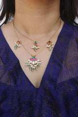 Jadau Fan layer Cord Necklace