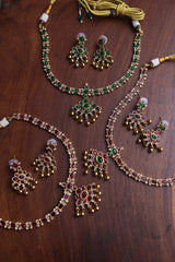 Oval Close Neck Set