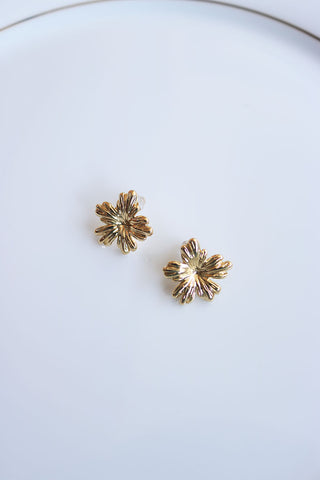 Small Gold Flower Studs