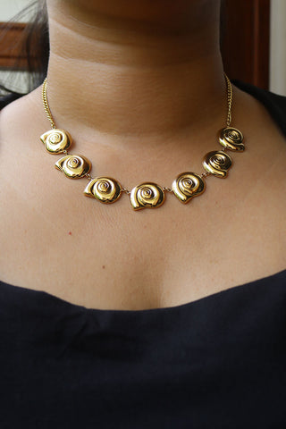 Gold Shells Necklace