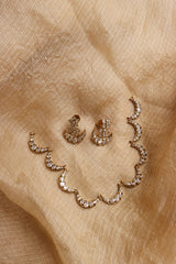 Dull Moon Necklace