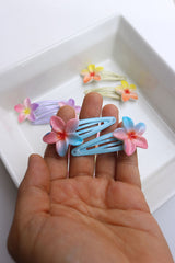 Set of 2 Big Flower Multi Tic Tacs