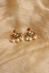 Jadau Curve Pearl Studs