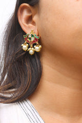 Jadau Curve Pearl Studs