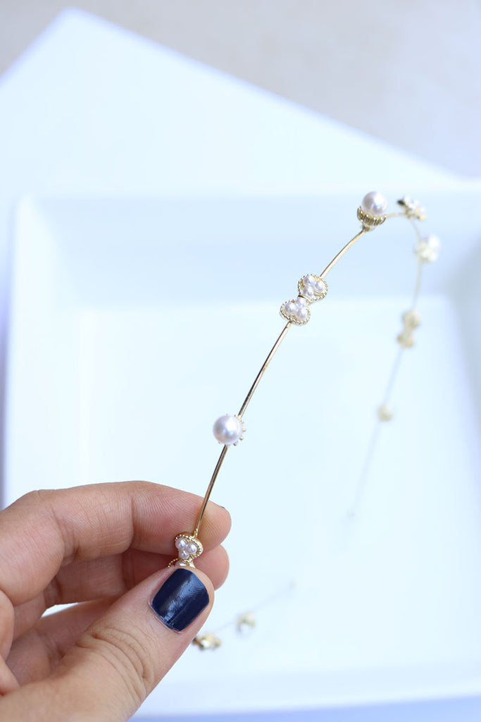 Pearl Bow Delicate Hairband