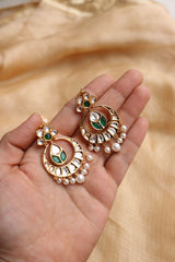 Small Kundan Flower Chaandbalis