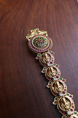 Sleek Lakshmi Leaf Choti