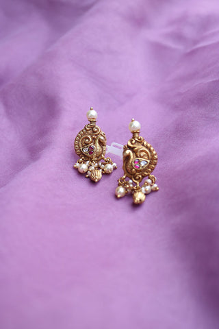 92.5 Silver Peacock Pearl Studs