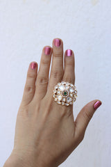 Rose Tone Trapeze Kundan Finger Ring