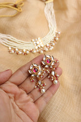 Vintage Pearls Kundan Choker Set