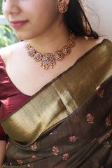 Ruby Green Flower Close Neck set