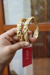 Flower Kundan Bangles
