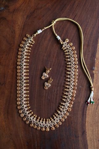AD Paisley Matte Coin Necklace
