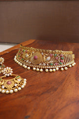 Stunning Peacock AD Choker