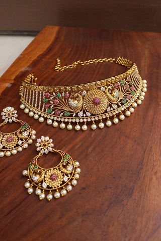 Stunning Peacock AD Choker